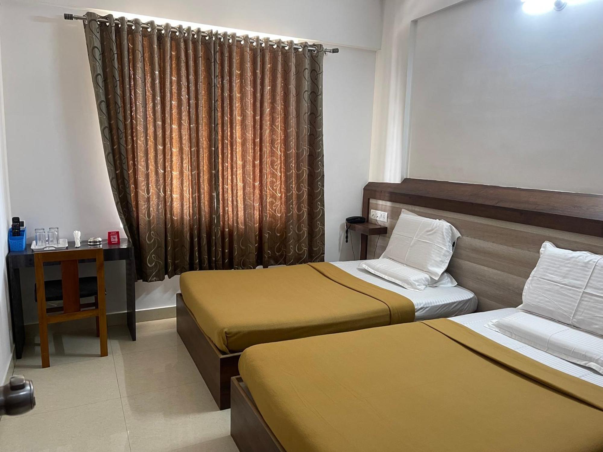 B Six Hotel 벵갈루루 외부 사진