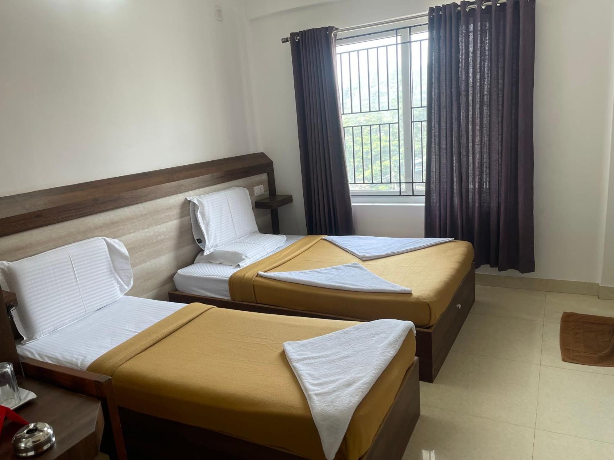 B Six Hotel 벵갈루루 외부 사진